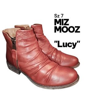 MIZ MOOZ LUCY Sz 7 Brick Red Ruched Leather Side Zip Up Fall Boho Ankle Boots